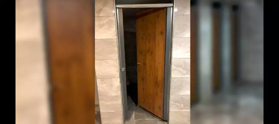 Compact Wc Partition Manufacturing
