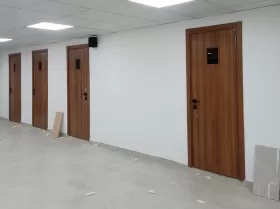 camlı kompozit kapı