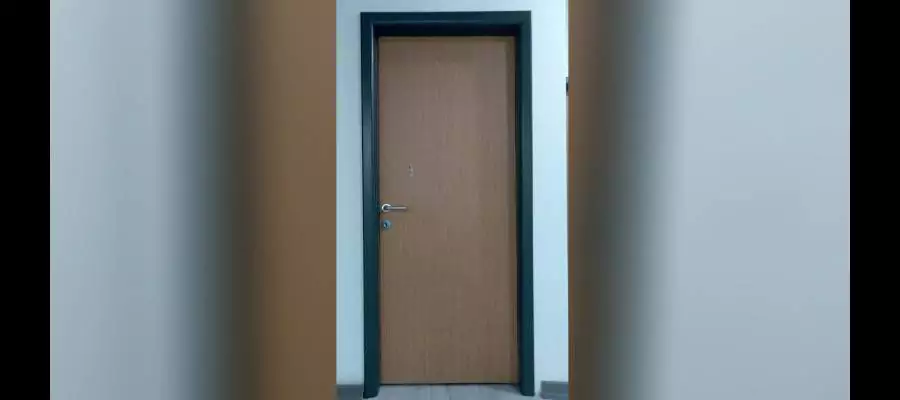 Antrasit Kasalı Laminat Kapı
