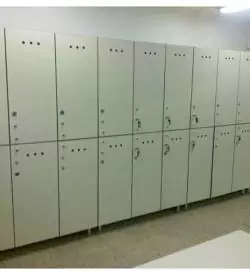 iki kapaklı tek renk laminat soyunma dolabı