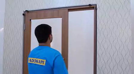 Karolajlı Ve Yavru Kanatlı Kompozit Kapı Montaj Videosu