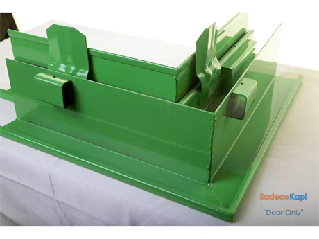 sac kasalı camlı laminat kapı
