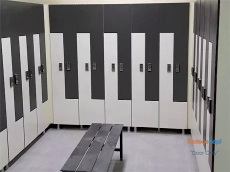 z kapaklı compact laminat soyunma dolabı
