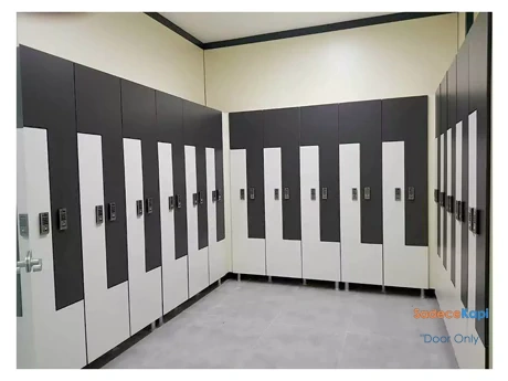 z kapaklı compact laminat soyunma dolabı